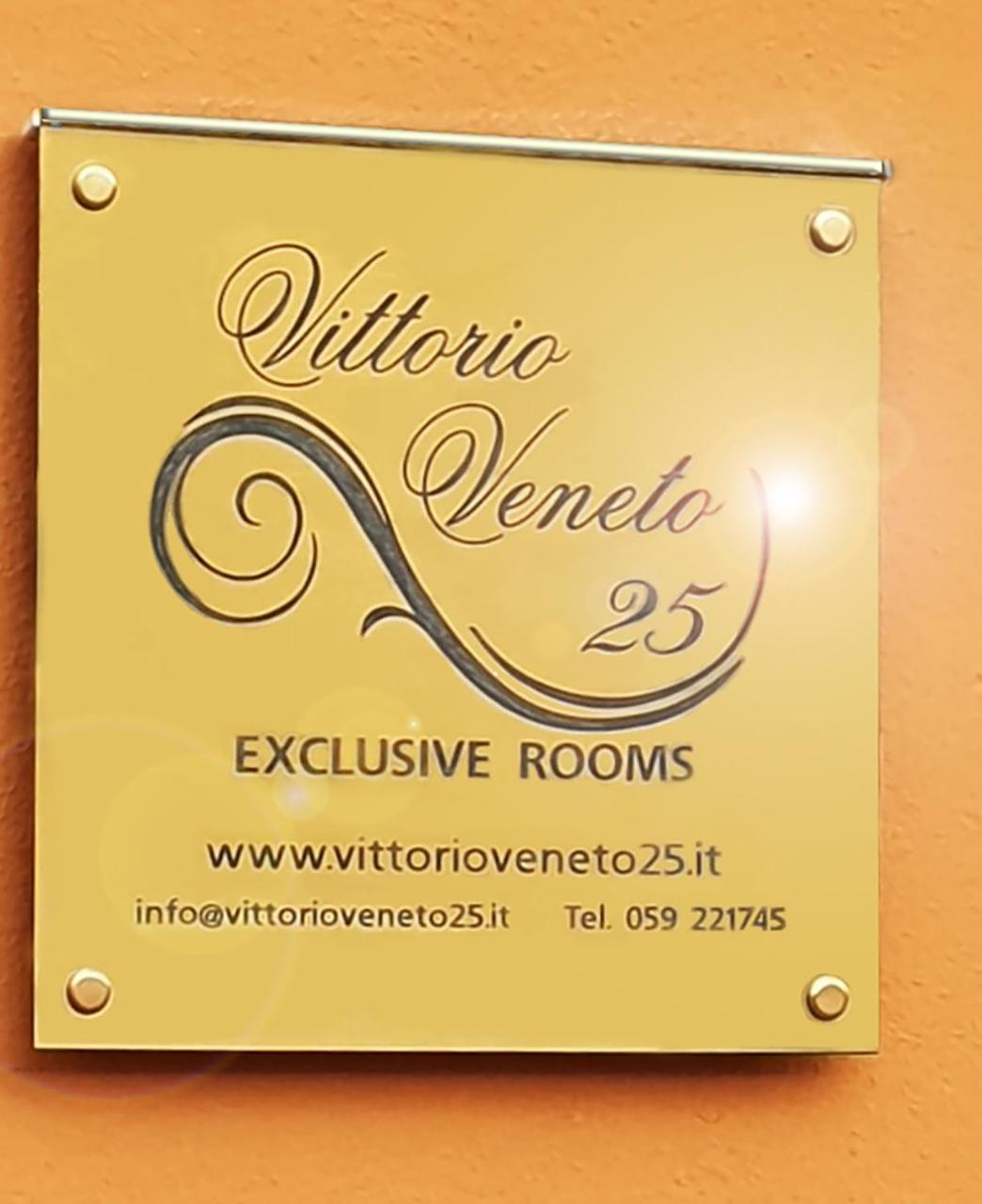 Vittorio Veneto 25 Hotel Modena Exterior foto